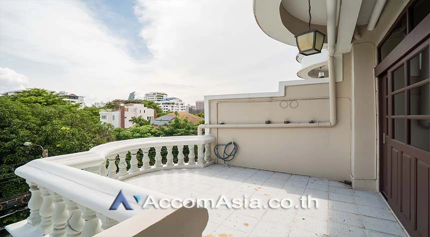 23  4 br Townhouse For Rent in sukhumvit ,Bangkok BTS Thong Lo AA27813