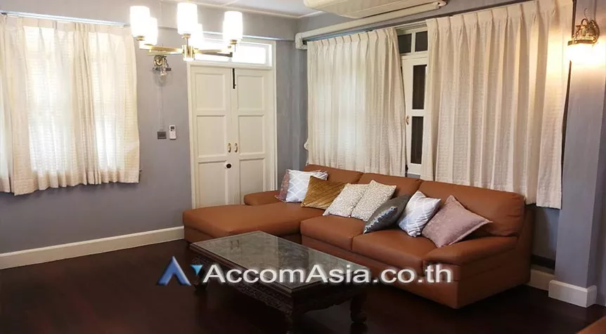 4  4 br House For Rent in sathorn ,Bangkok BTS Chong Nonsi - MRT Lumphini AA27817