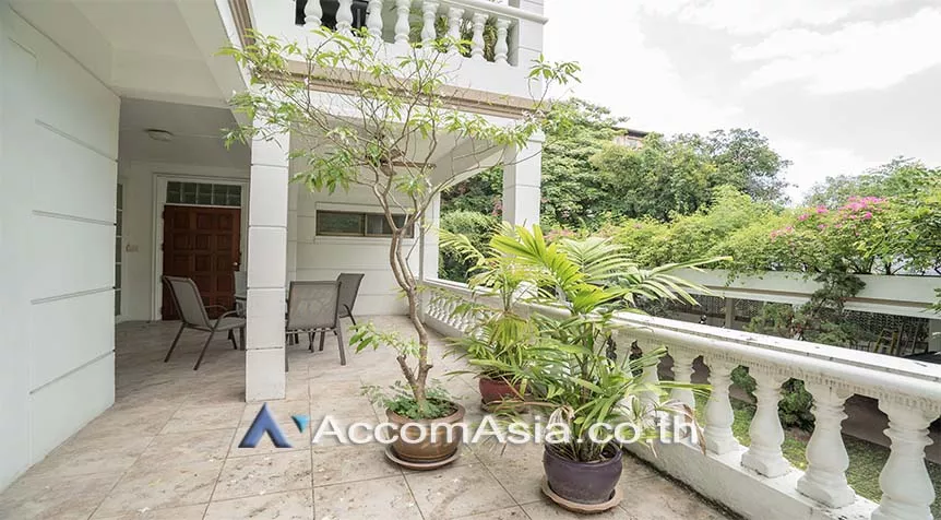 11  2 br Apartment For Rent in Sathorn ,Bangkok MRT Khlong Toei at Classic and Elegant Atmosphere AA27828