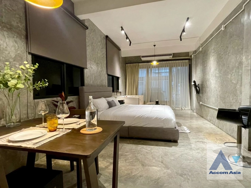 14  3 br Townhouse For Rent in Sathorn ,Bangkok BTS Chong Nonsi AA27831