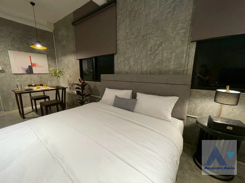 18  3 br Townhouse For Rent in Sathorn ,Bangkok BTS Chong Nonsi AA27831