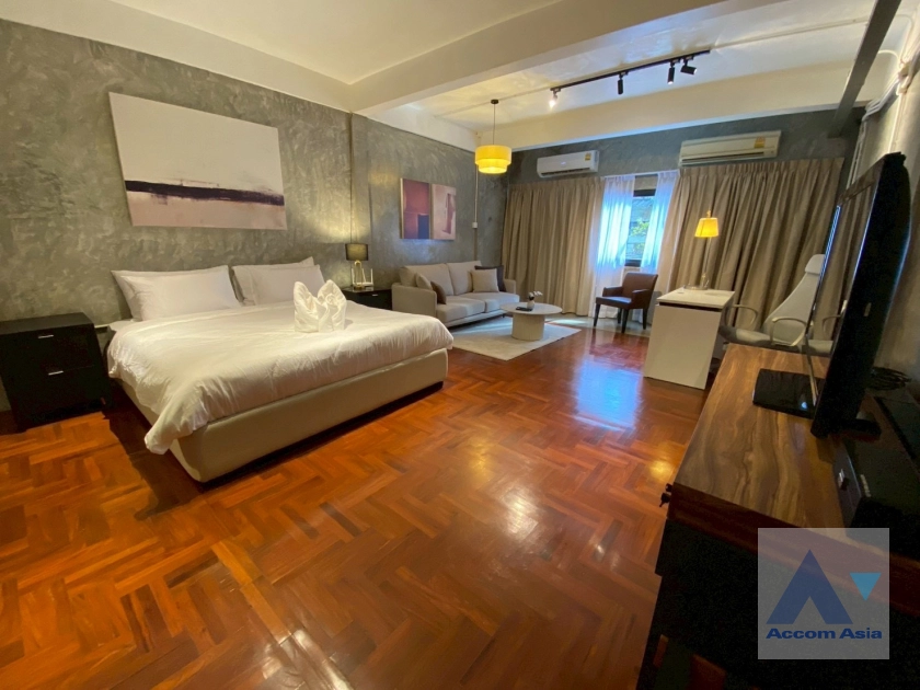 12  3 br Townhouse For Rent in Sathorn ,Bangkok BTS Chong Nonsi AA27831