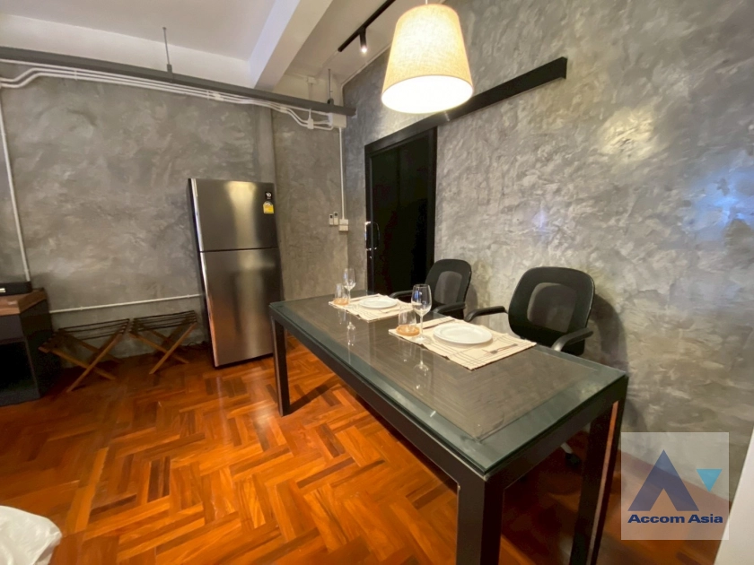 10  3 br Townhouse For Rent in Sathorn ,Bangkok BTS Chong Nonsi AA27831