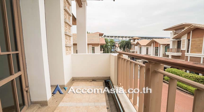 10  4 br House For Rent in Sukhumvit ,Bangkok BTS Phra khanong at Baan Sansiri Sukhumvit 67 AA27837