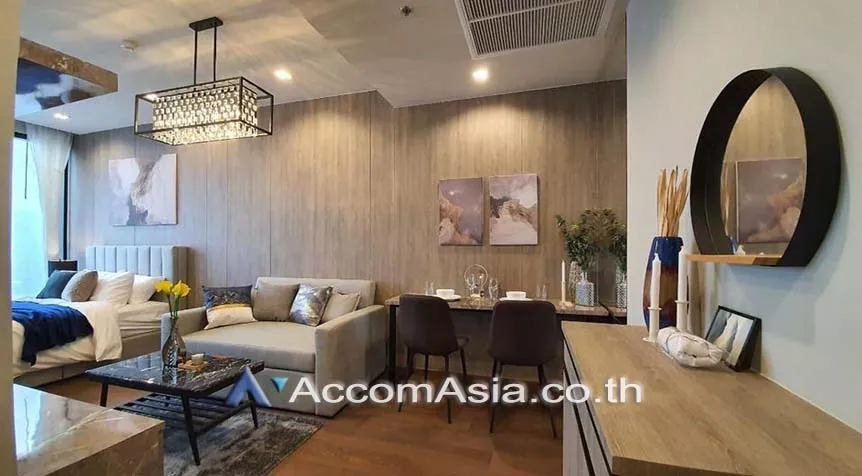  1 Bedroom  Condominium For Rent in Phaholyothin, Bangkok  near BTS Phaya Thai (AA27839)