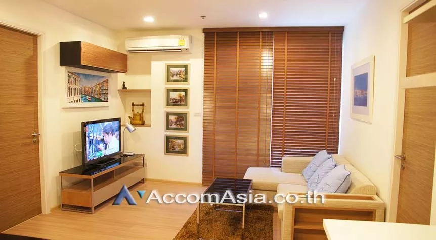 unit 2 Bedrooms  Condominium For Rent in Sukhumvit, Bangkok  near BTS On Nut (AA27847)
