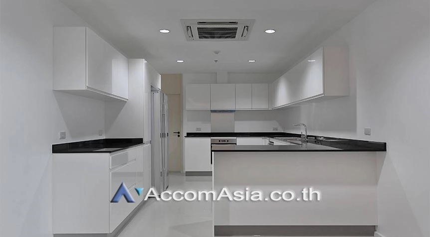 4  4 br Apartment For Rent in Sukhumvit ,Bangkok BTS Phrom Phong at Cosy and perfect for family AA27853