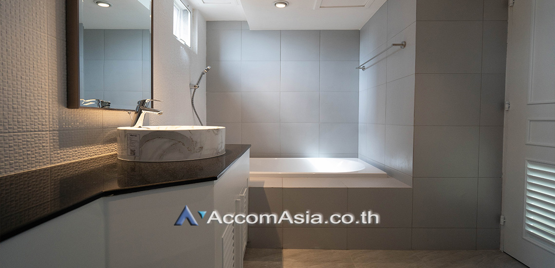 18  3 br Condominium for rent and sale in Sukhumvit ,Bangkok  at President Park Sukhumvit 24   AA27857