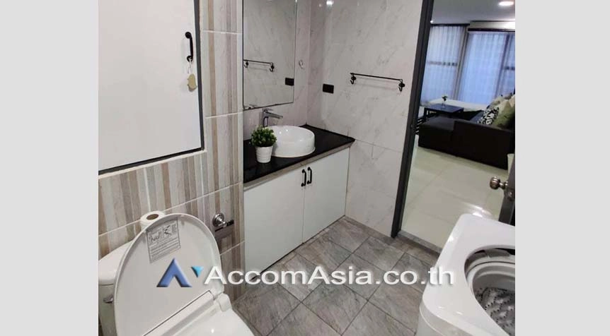 unit 3 Bedrooms  Condominium For Rent & Sale in Sukhumvit, Bangkok  near BTS Phrom Phong (AA27864)