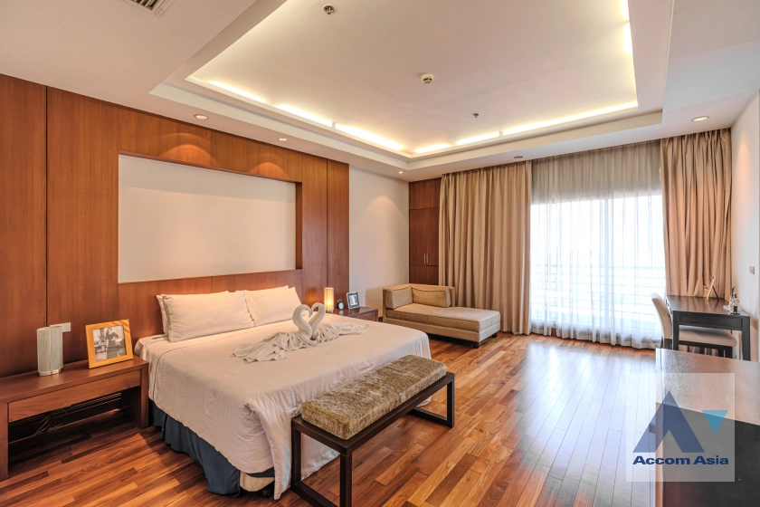 6  3 br Apartment For Rent in Ploenchit ,Bangkok BTS Ploenchit at Elegance and Traditional Luxury AA27866