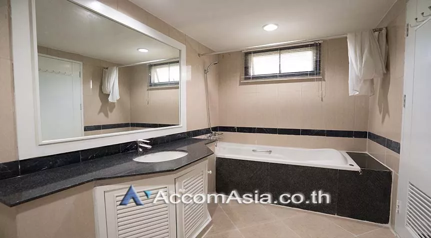8  3 br Apartment For Rent in Sukhumvit ,Bangkok BTS Asok - MRT Sukhumvit at Charming panoramic views AA27900