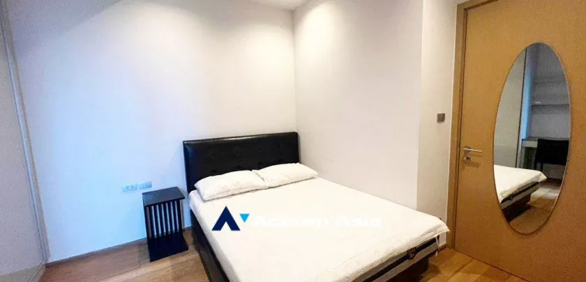 unit 2 Bedrooms  Condominium For Rent in Sukhumvit, Bangkok  near BTS Nana (AA27903)