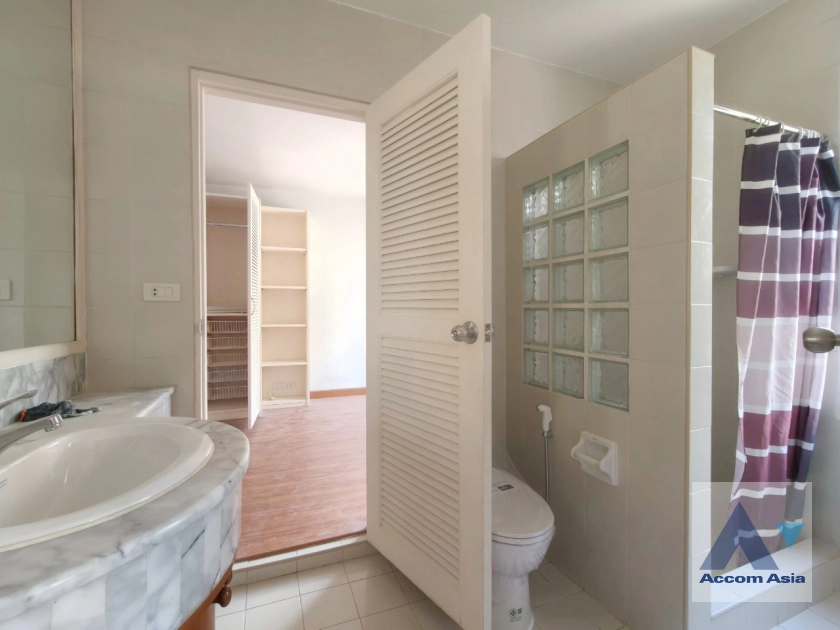 12  4 br House For Rent in Sukhumvit ,Bangkok BTS Thong Lo AA27905