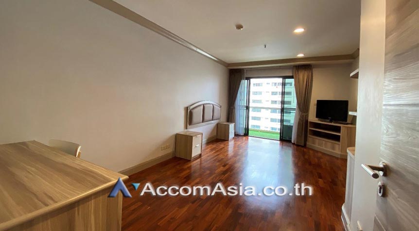  1  3 br Apartment For Rent in Sukhumvit ,Bangkok BTS Asok - MRT Sukhumvit at Perfect Apartment for Big Family, Prime Location Near Main Street AA27909