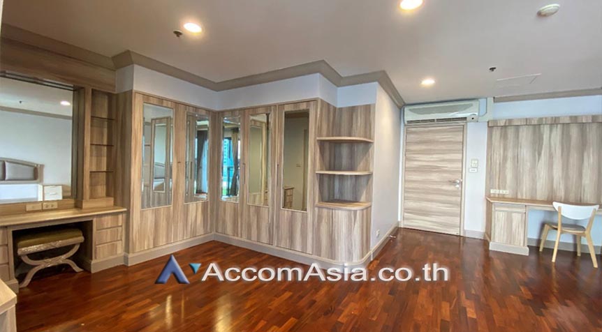 4  3 br Apartment For Rent in Sukhumvit ,Bangkok BTS Asok - MRT Sukhumvit at Perfect Apartment for Big Family, Prime Location Near Main Street AA27909