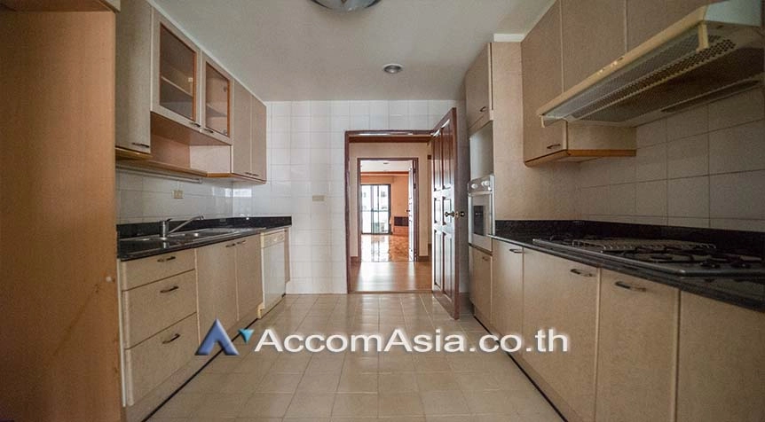 unitPet friendly |  3 Bedrooms  Apartment For Rent in Sukhumvit, Bangkok  near BTS Asok - MRT Sukhumvit (AA27910)