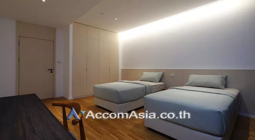 unitPet friendly |  2 Bedrooms  Apartment For Rent in Sukhumvit, Bangkok  near BTS Phrom Phong (AA27913)