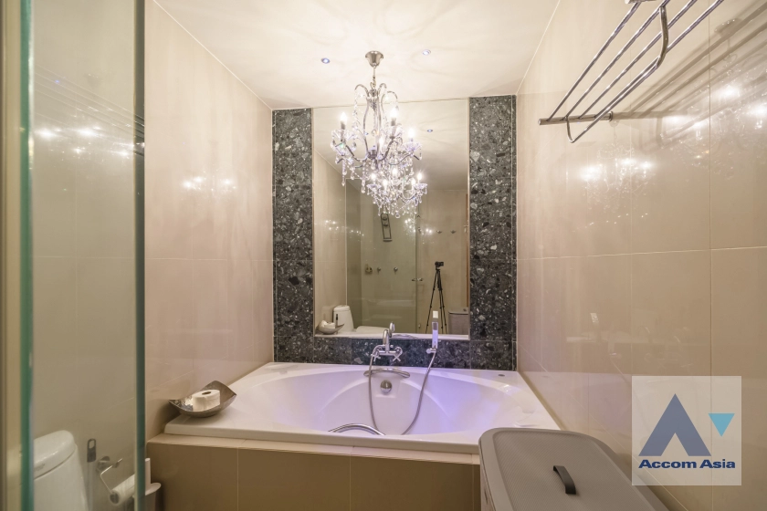 15  2 br Condominium For Rent in Sukhumvit ,Bangkok BTS Phra khanong at Ficus Lane AA27922