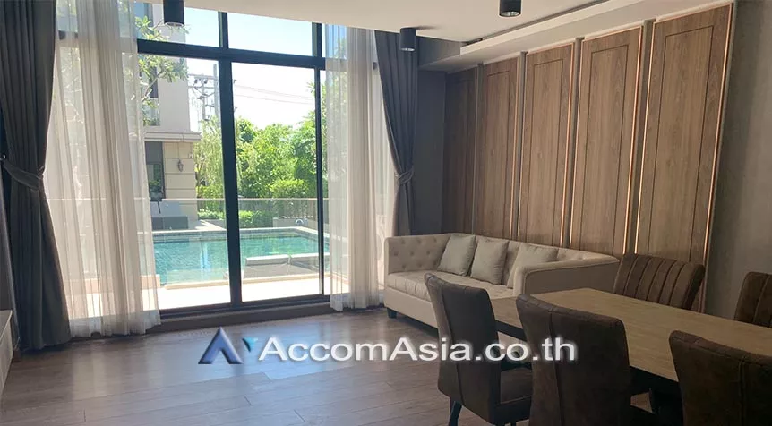 Big Balcony, Triplex |  The Unique Sukhumvit 62/1 Condominium  3 Bedroom for Rent BTS Punnawithi in Sukhumvit Bangkok