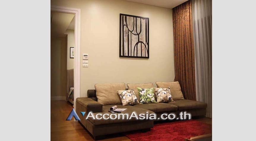 unit 2 Bedrooms  Condominium For Rent in Sukhumvit, Bangkok  near BTS Phrom Phong (AA27942)