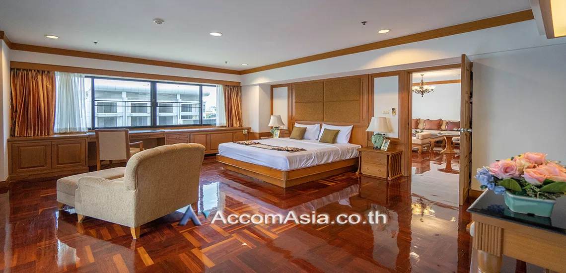 8  4 br Apartment For Rent in Sukhumvit ,Bangkok BTS Phrom Phong at High quality of living AA27947