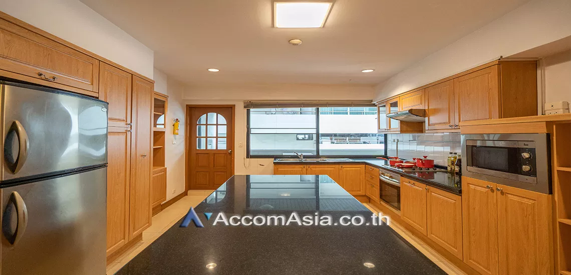 4  4 br Apartment For Rent in Sukhumvit ,Bangkok BTS Phrom Phong at High quality of living AA27947