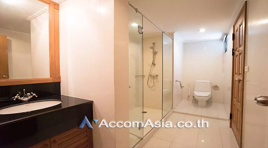 10  3 br Apartment For Rent in Sukhumvit ,Bangkok BTS Phrom Phong at High quality of living AA27948