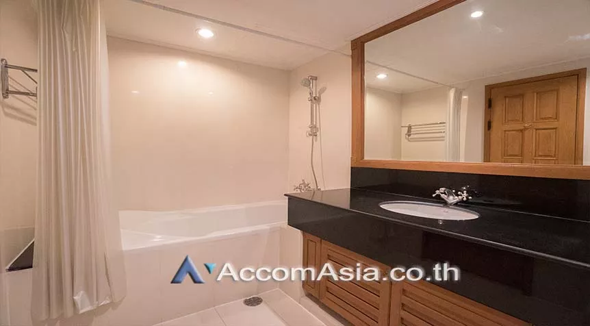9  3 br Apartment For Rent in Sukhumvit ,Bangkok BTS Phrom Phong at High quality of living AA27948