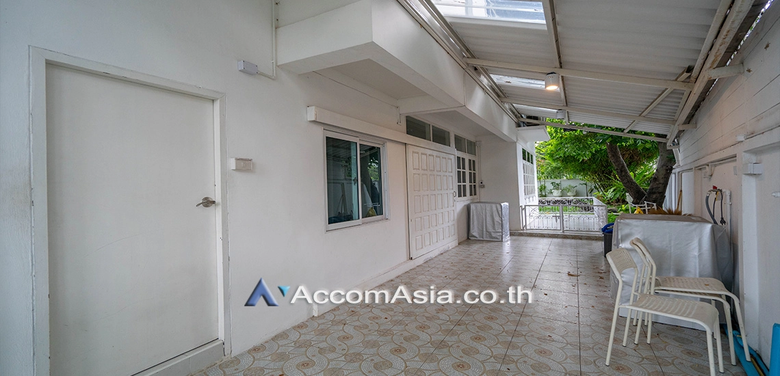 7  3 br House For Rent in Sukhumvit ,Bangkok BTS Phra khanong AA27949