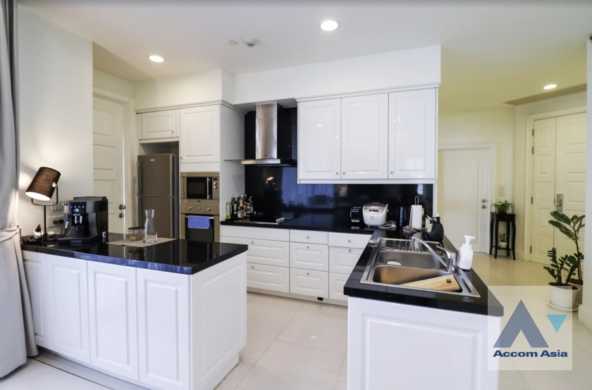 5  2 br Condominium For Sale in Sukhumvit ,Bangkok BTS Phrom Phong at Royce Private Residences AA27952