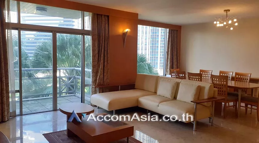 Pet friendly |  2 Bedrooms  Condominium For Rent in Ploenchit, Bangkok  near BTS Ploenchit (AA27957)
