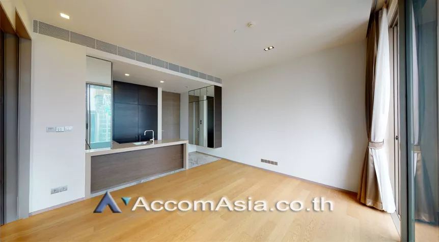 5  1 br Condominium For Sale in Silom ,Bangkok MRT Lumphini at Saladaeng One AA27962