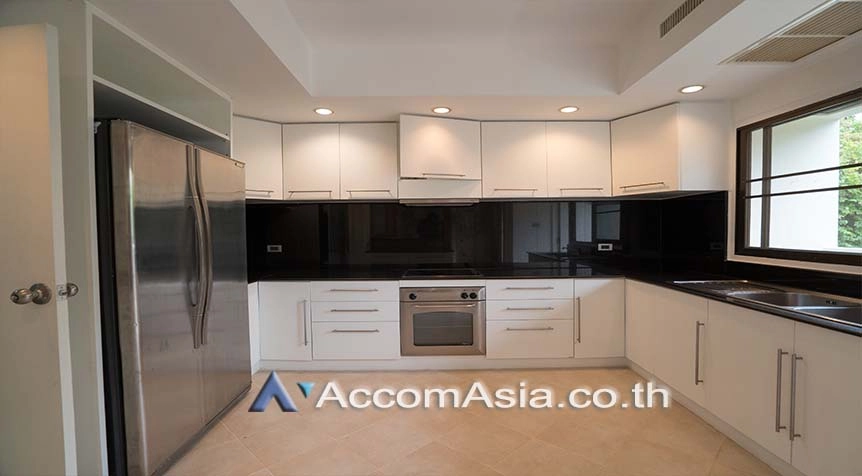 unit 3 Bedrooms  Apartment For Rent & Sale in Sukhumvit, Bangkok  near BTS Phrom Phong (AA27963)