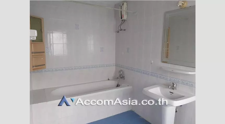 8  3 br Apartment For Rent in Sukhumvit ,Bangkok BTS Phrom Phong at Homely atmosphere AA27971