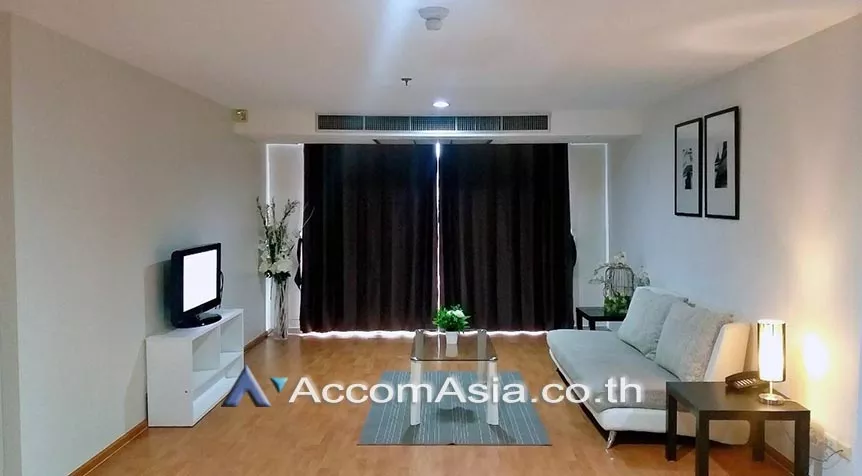 Pet friendly |  The Conveniently Residence Apartment  2 Bedroom for Rent BTS Phrom Phong in Sukhumvit Bangkok