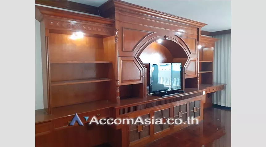  1  3 br Apartment For Rent in Sukhumvit ,Bangkok BTS Asok - MRT Sukhumvit at Perfect For Family AA27983