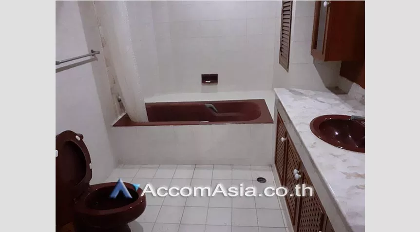 5  3 br Apartment For Rent in Sukhumvit ,Bangkok BTS Asok - MRT Sukhumvit at Perfect For Family AA27983