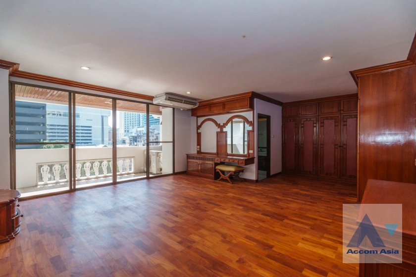 9  3 br Apartment For Rent in Sukhumvit ,Bangkok BTS Asok - MRT Sukhumvit at Family-Friendly 360 SQ.M. Residence Near Terminal 21 AA27983