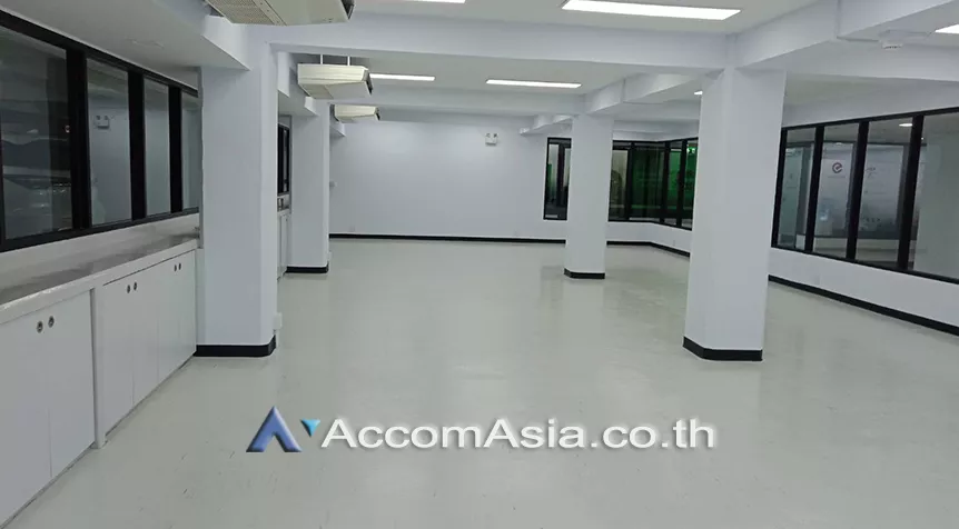  Asoke Tower Building Office space  studio Bedroom for Rent MRT Phetchaburi in Sukhumvit Bangkok