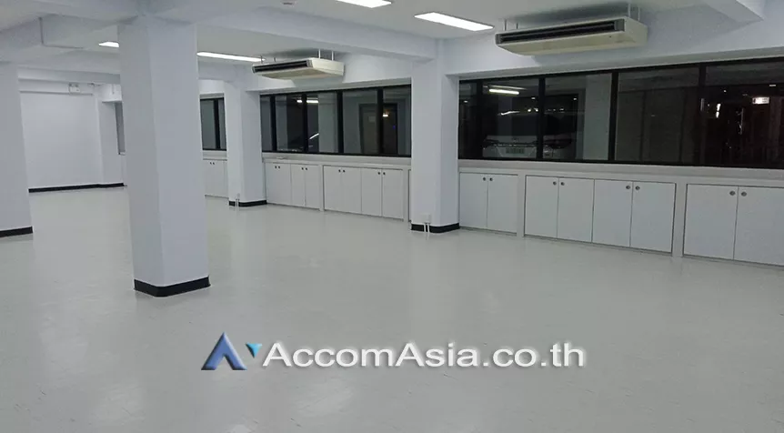 unit Studio  Office space For Rent in Sukhumvit, Bangkok  near BTS Asok - MRT Phetchaburi (AA27985)
