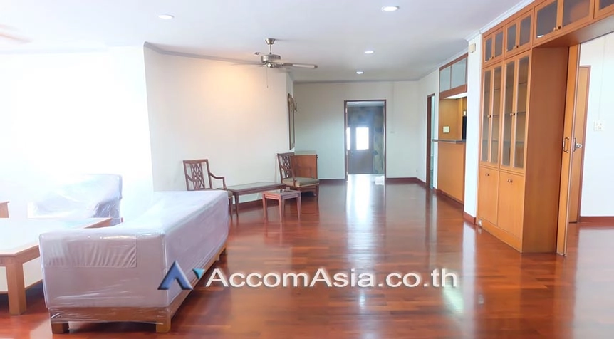 7  4 br Apartment For Rent in Phaholyothin ,Bangkok BTS Saphan-Kwai at Heart of Phaya Thai AA27997