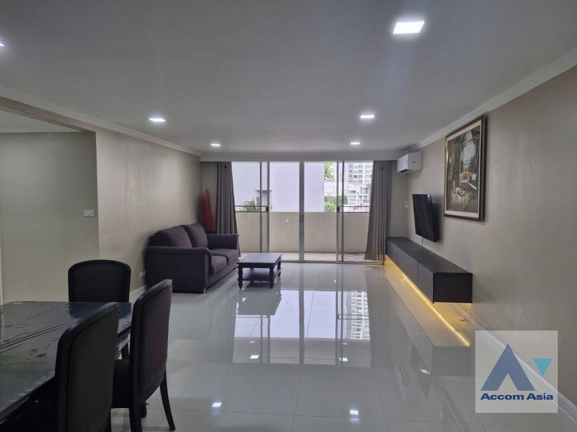 unitFully Furnished, Newly renovated |  3 Bedrooms  Condominium For Rent & Sale in Sukhumvit, Bangkok  near BTS Phrom Phong (AA27998)