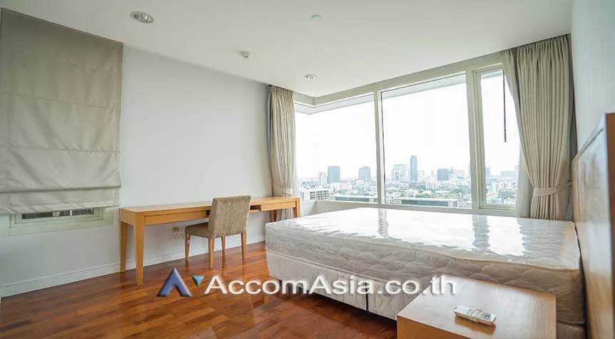  1  3 br Apartment For Rent in Sukhumvit ,Bangkok BTS Phrom Phong at High-Rise Residence Unit Size from 197 Sqm, Ideal for Families AA28001