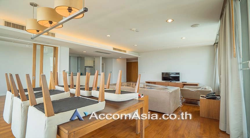  1  2 br Apartment For Rent in Sukhumvit ,Bangkok BTS Phrom Phong at High-Rise Residence Unit Size from 197 Sqm, Ideal for Families AA28002