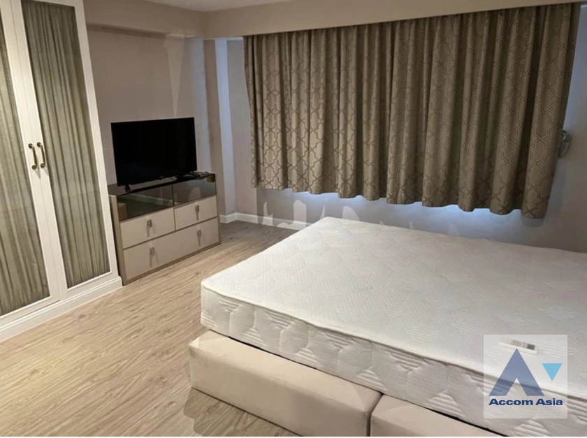 unit 2 Bedrooms  Condominium For Rent & Sale in Sukhumvit, Bangkok  near BTS Thong Lo (AA28011)
