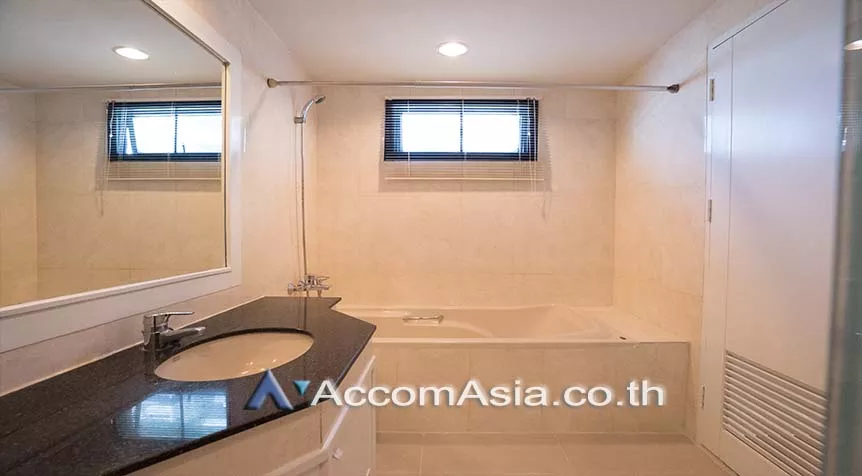 6  3 br Apartment For Rent in Sukhumvit ,Bangkok BTS Asok - MRT Sukhumvit at Charming panoramic views AA28016