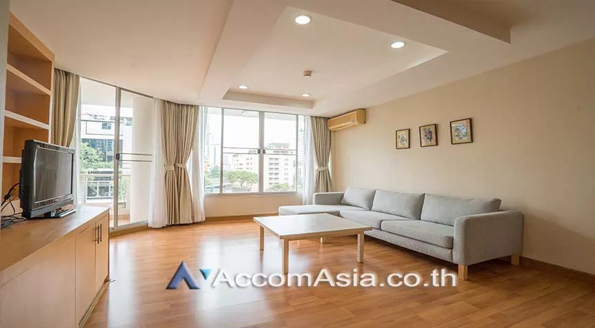 Pet friendly |  2 Bedrooms  Apartment For Rent in Sukhumvit, Bangkok  near BTS Phrom Phong (AA28019)