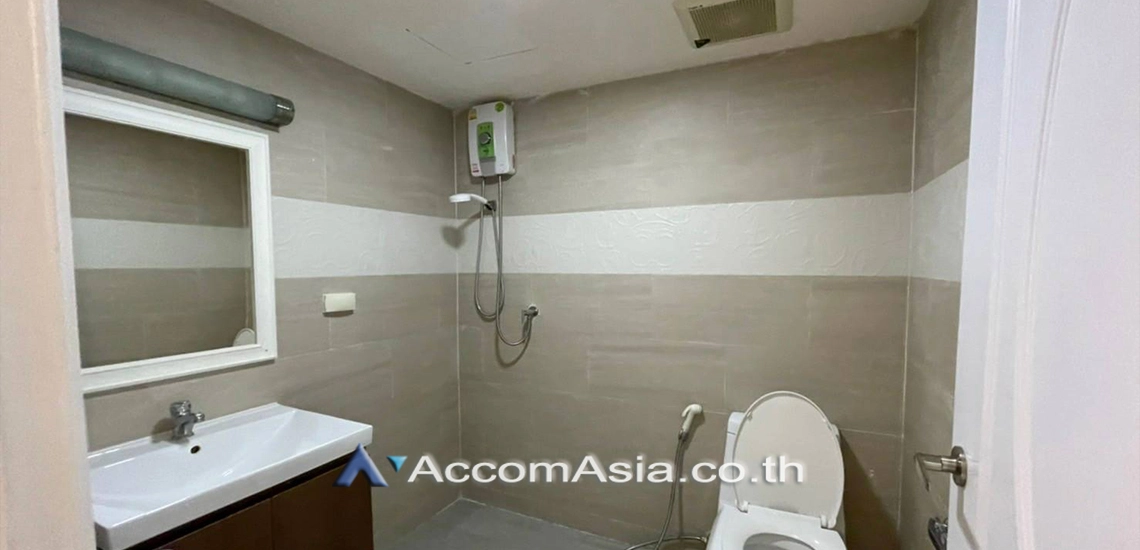 15  3 br Condominium For Sale in Sukhumvit ,Bangkok BTS Phrom Phong at Royal Castle Sukhumvit 39 AA28025