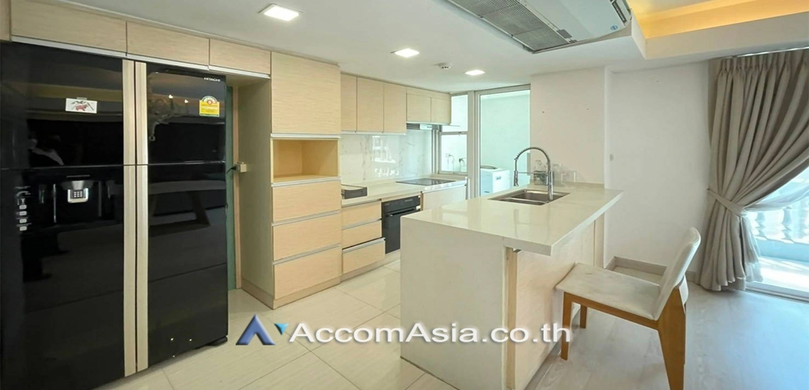  1  3 br Condominium For Sale in Sukhumvit ,Bangkok BTS Phrom Phong at Royal Castle AA28025