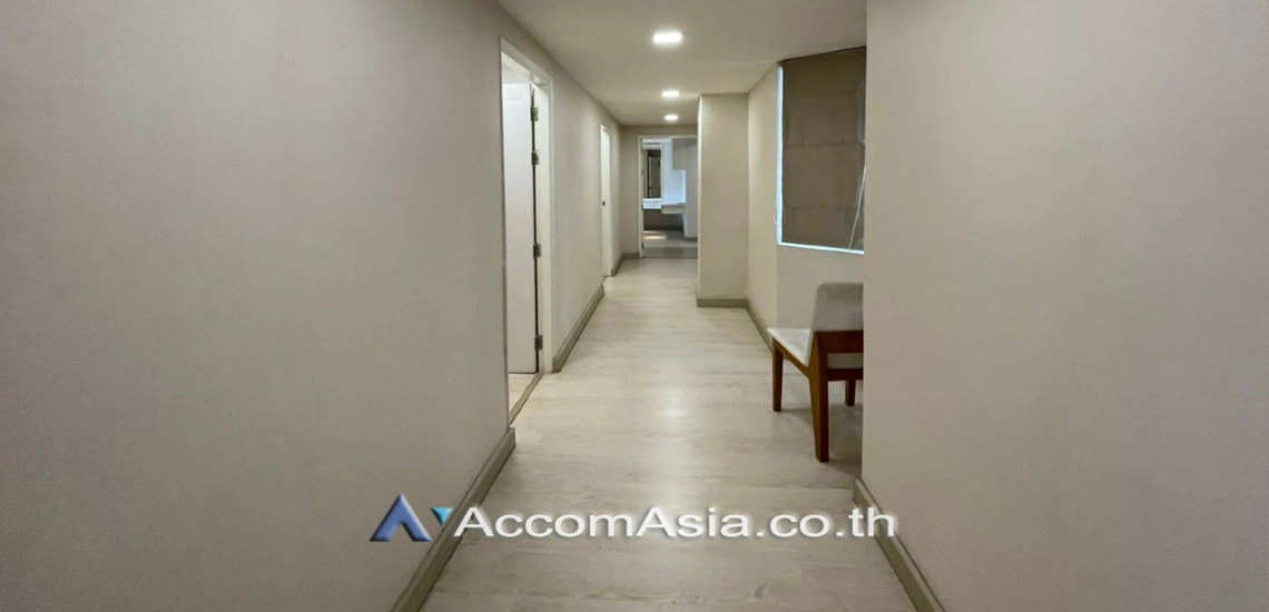 11  3 br Condominium For Sale in Sukhumvit ,Bangkok BTS Phrom Phong at Royal Castle Sukhumvit 39 AA28025